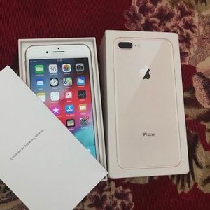 iPhone 8plus (rose gold )